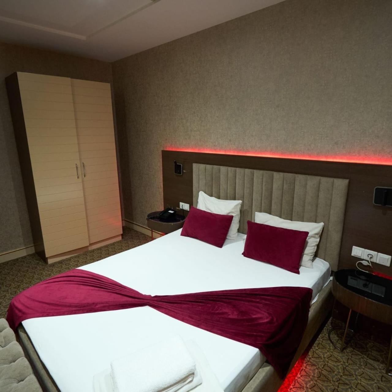 Rose Inn Hotel Baku Exterior photo